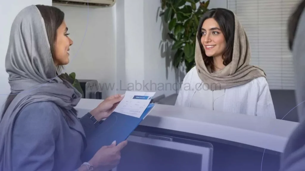 عکسی از کادر درمان و بیمار کلینیک دندانپزشکی آرتمان درمان